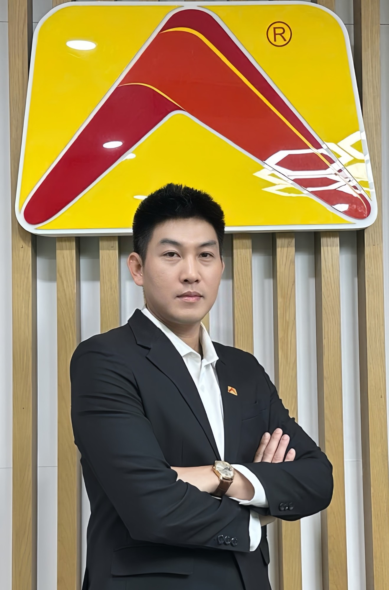 Ông/Mr. PHẠM PARIS