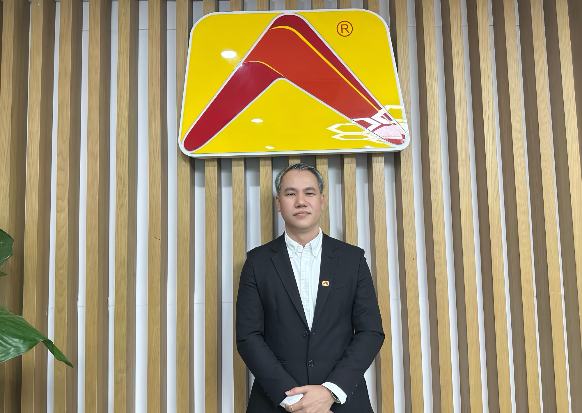 Ông/Mr. NGUYỄN TẤN LỢI