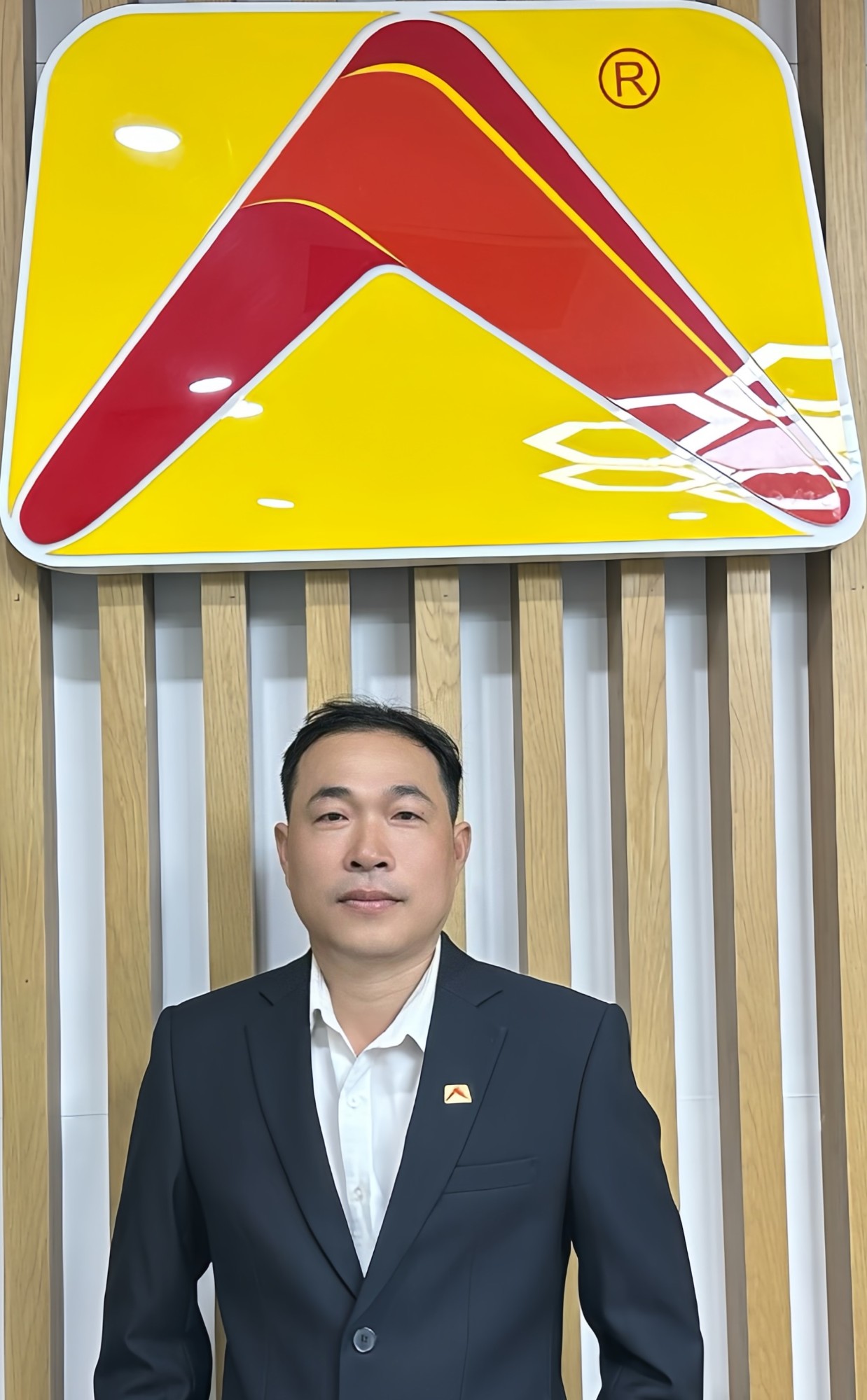 Ông/Mr. NGUYỄN VĂN THỐNG