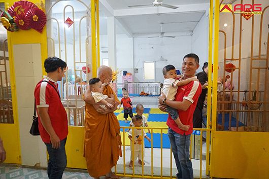 APGCONS lan tỏa yêu thương tại chùa Kỳ Quang 2