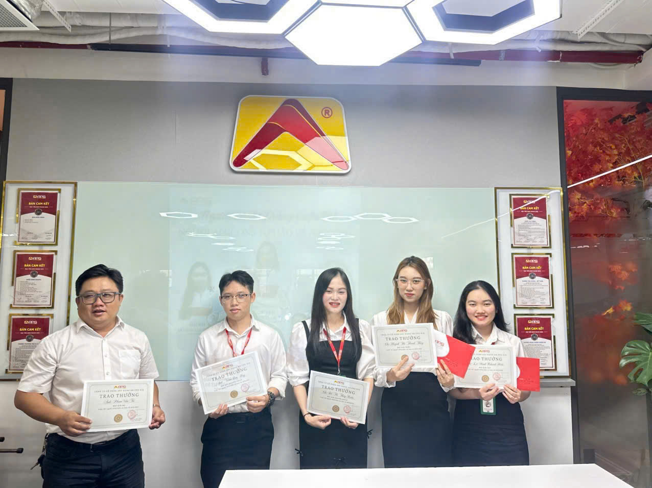 Cuộc thi "Người APGCONS tự hào về APGCONS"