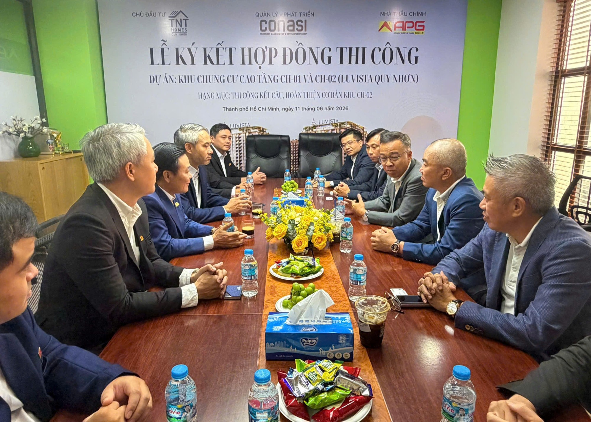Lễ ký kết hợp đồng thi công được tổ chức tại văn phòng APGCONS