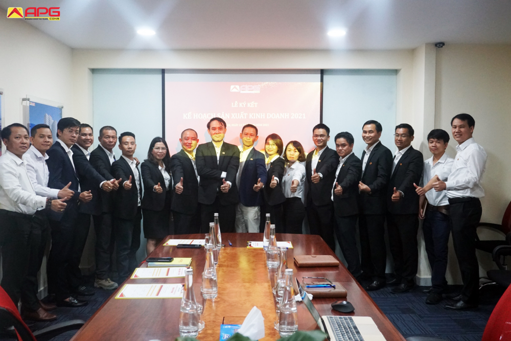 Lễ ký kết “Kế hoạch sản xuất kinh doanh năm 2021”