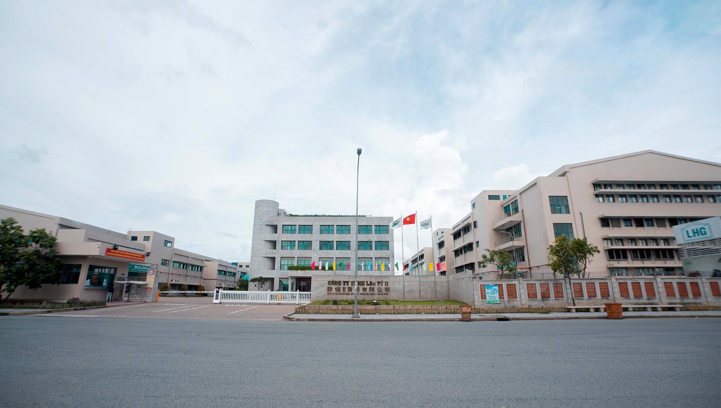 Nhà máy giày Lạc Tỷ